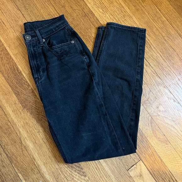 American Eagle Highest Rise 90's Boyfriend Jeans - Picture 1 of 6